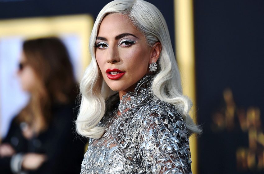   «Не узнать!»: Леди Гага поразила поклонников новым цветом волос