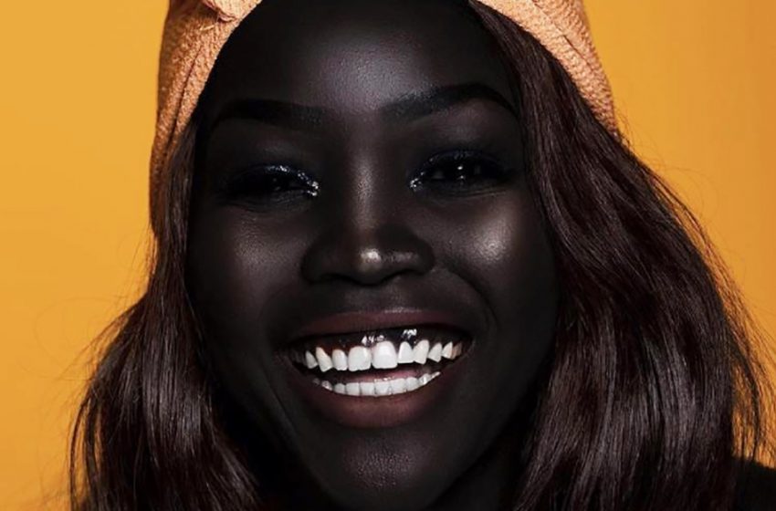  Красавица, которую поискать: 28-летняя африканка поразила мир своей необычной внешностью
