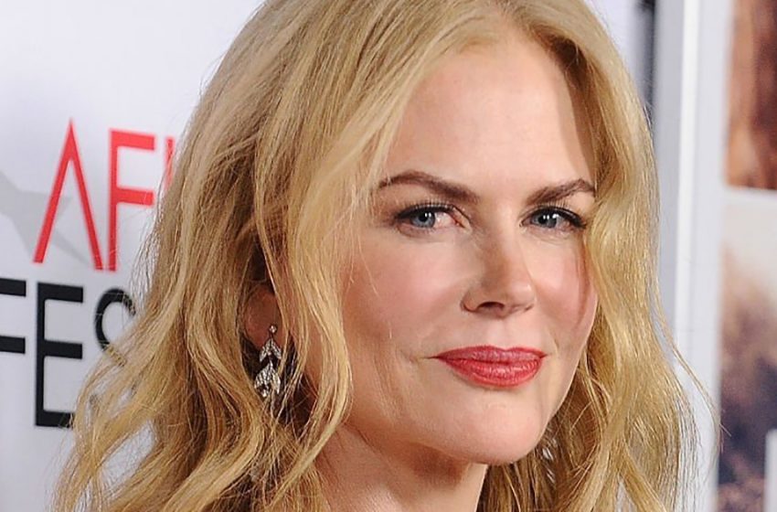  „A rajongók elámultak”: Nicole Kidman lenyűgöző fürdőruha fotói megjelentek az interneten!