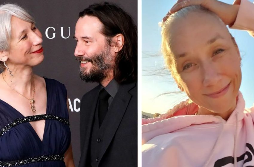  Keanu Reeves Barátnője Büszkén Vállalja Az Ősz Hajat: Hogyan Néz Ki Sötét Hajjal?