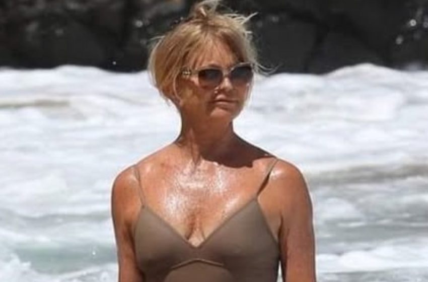  A 78 éves Goldie Hawn bikinis nyaralós fotóival keltett feltűnést: Nézd meg, miért!