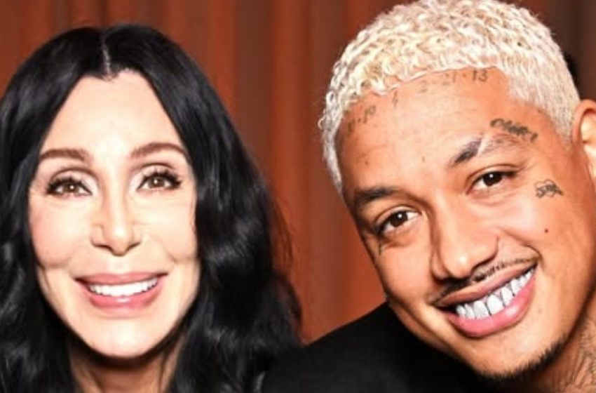 Cher, 78, együtt lépett ki vőlegényével és mostohafiával! : A rajongók reagálnak a korkülönbségre és a merész családi megjelenésre!