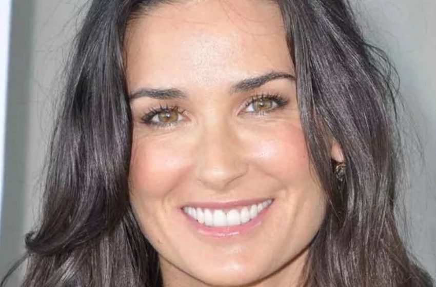  „Kivettem azt a furcsa arcfeltöltőt”: Demi Moore, 62, elkápráztatja rajongóit új megjelenésével!